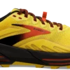 BROOKS Men's Cascadia 16 (745 - Yellow/Black/Grenadine) -Brooks Shoes Shop 110376 745 L Cascadia 16